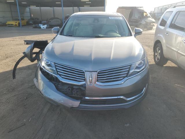2LMTJ8LP0GBL61898 - 2016 LINCOLN MKX RESERVE Ոսկեգույն լուսանկար 5