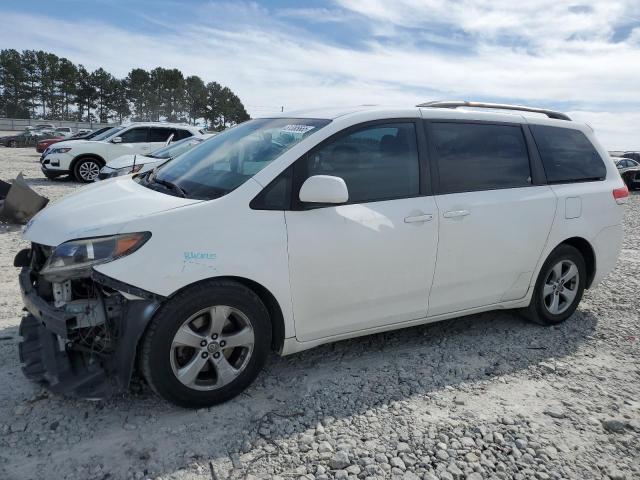 2011 TOYOTA SIENNA LE, 