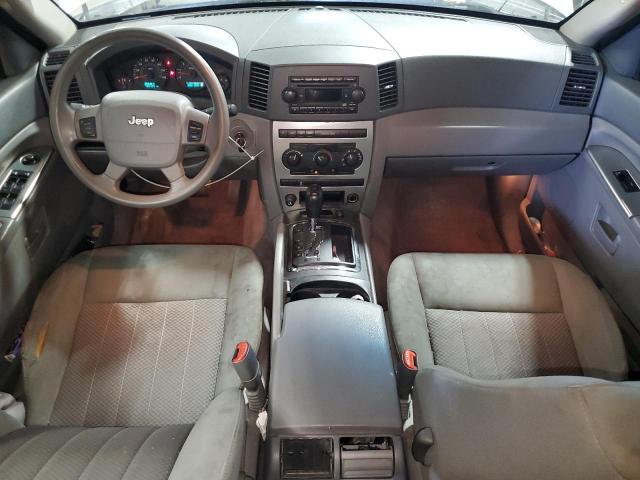 1J4GR48K05C567598 - 2005 JEEP GRAND CHER LAREDO Արծաթագույն լուսանկար 8