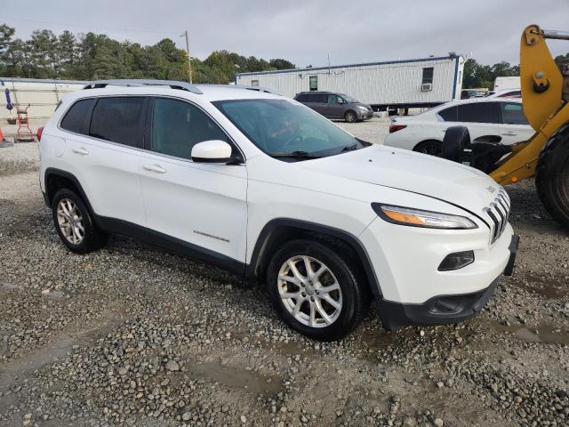 1C4PJLCB7HW503057 - 2017 JEEP CHEROKEE LATITUDE WHITE photo 4