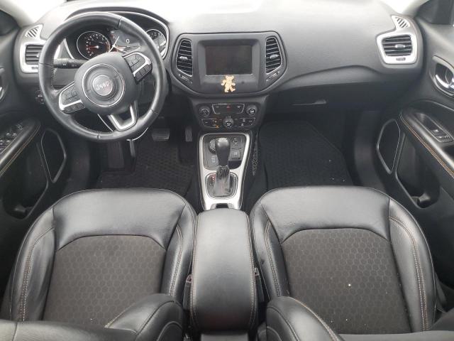 3C4NJDBB4KT600731 - 2019 JEEP COMPASS LATITUDE 黑色 照片 8