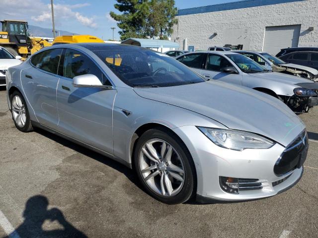5YJSA1H19EFP62695 - 2014 TESLA MODEL S SILVER photo 4