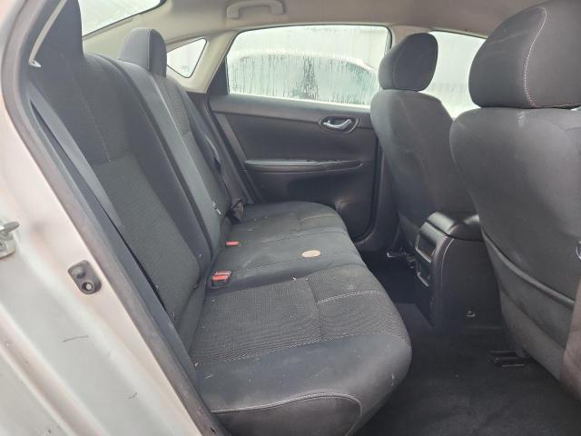 3N1AB7AP5JY204368 - 2018 NISSAN SENTRA S SILVER photo 10