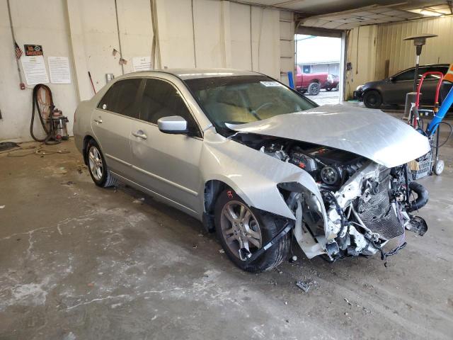 JHMCM56367C007090 - 2007 HONDA ACCORD SE SILVER photo 4