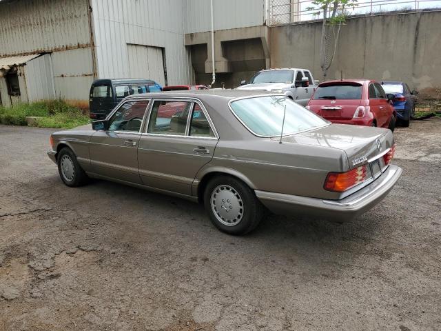 WDBCA25D6JA377198 - 1988 MERCEDES-BENZ 300 SEL BROWN photo 2