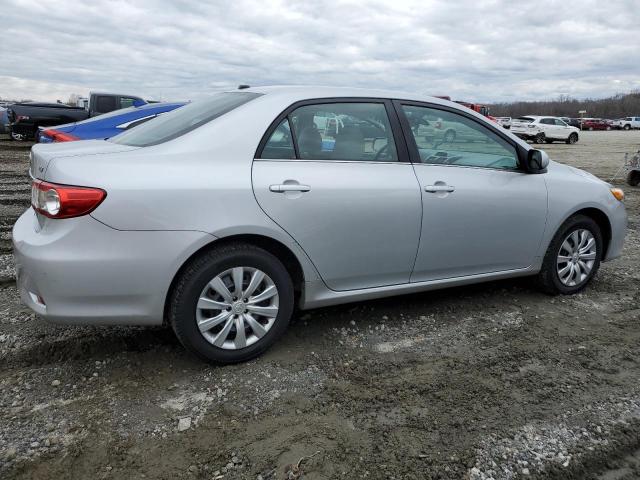 2T1BU4EE2DC982523 - 2013 TOYOTA COROLLA BASE SILVER photo 3