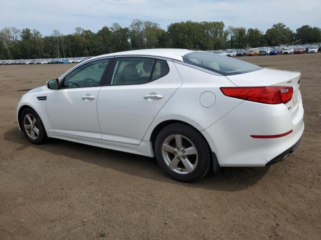 5XXGM4A7XFG361703 - 2015 KIA OPTIMA LX 白色 照片 2