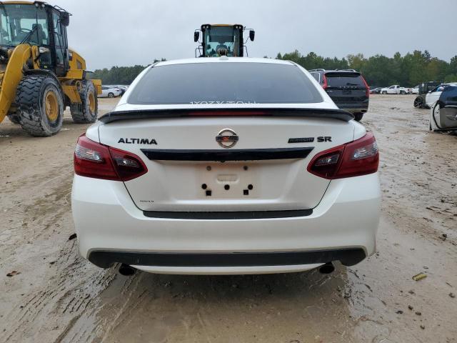 1N4AL3AP0JC224285 - 2018 NISSAN ALTIMA 2.5 Белый фото 6