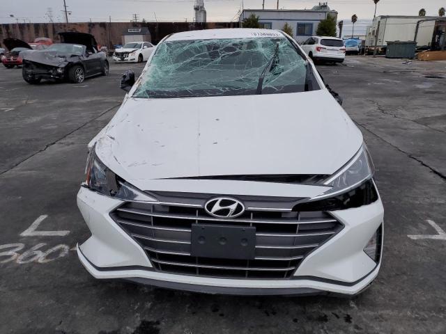 5NPD84LF8KH484121 - 2019 HYUNDAI ELANTRA SEL WHITE photo 5