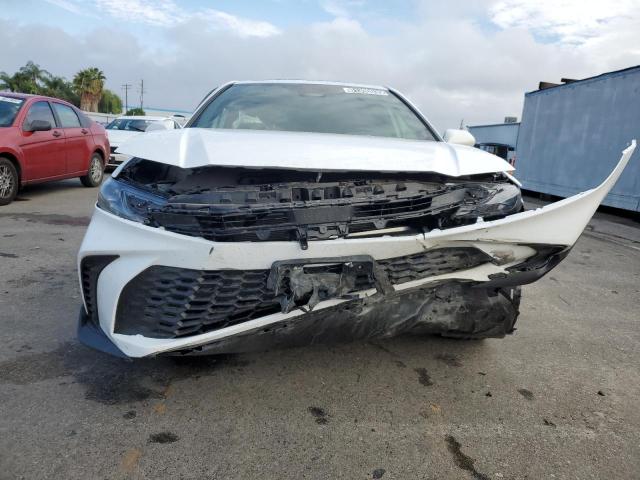 4T1DAACK7SU158330 - 2025 TOYOTA CAMRY XSE თეთრი ფოტო 5