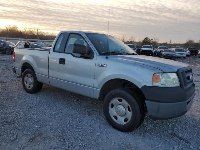 1FTRF12228KD17224 - 2008 FORD F150 SILVER photo 4