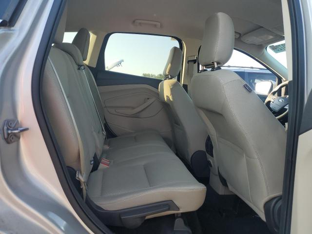 1FMCU0GD9JUD00670 - 2018 FORD ESCAPE SE Silber Foto 10