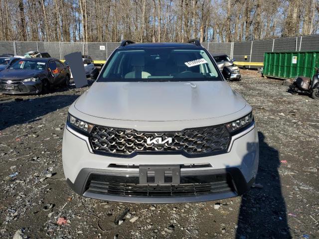 5XYRLDLCXNG141963 - 2022 KIA SORENTO S TAN photo 5