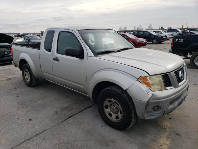 1N6BD06T66C429064 - 2006 NISSAN FRONTIER KING CAB XE SILVER photo 4