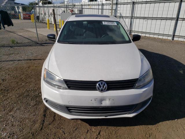 3VW2K7AJ3DM428342 - 2013 VOLKSWAGEN JETTA BASE WHITE photo 5