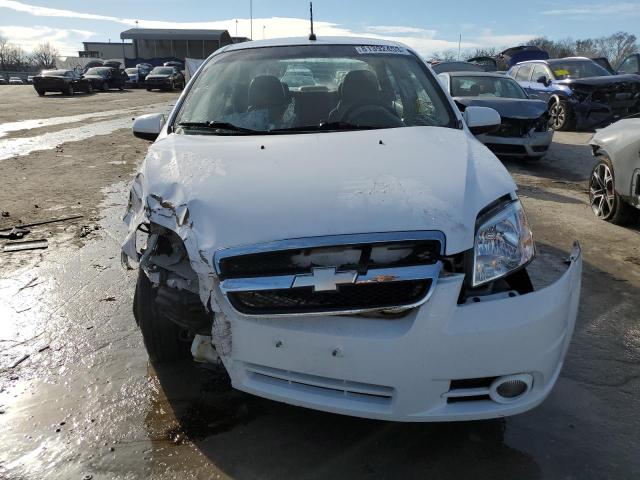 KL1TG56E49B606368 - 2009 CHEVROLET AVEO LT WHITE photo 5