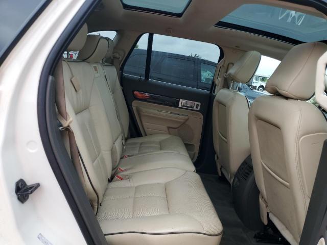 2LMDU88C78BJ04630 - 2008 LINCOLN MKX CREAM photo 11