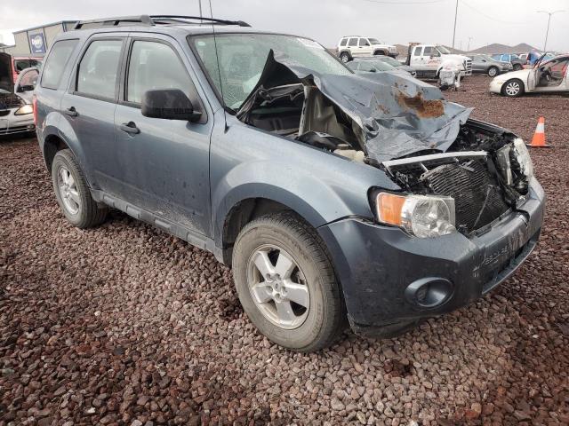 1FMCU0C74AKD40523 - 2010 FORD ESCAPE XLS BLUE photo 4