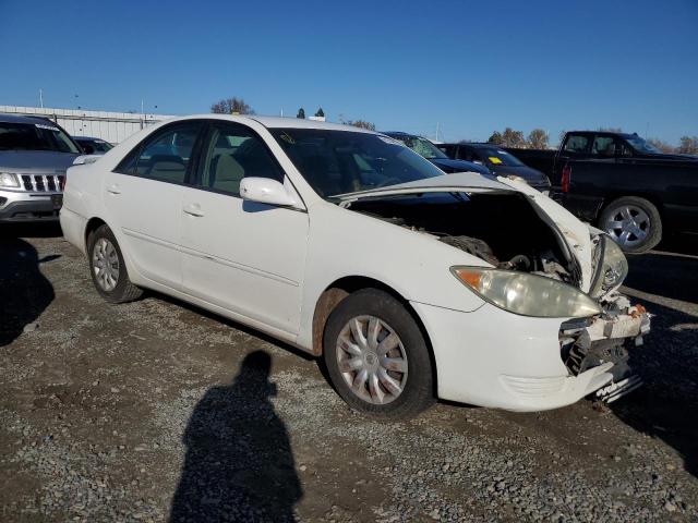 4T1BE32K05U609532 - 2005 TOYOTA CAMRY LE WHITE photo 4