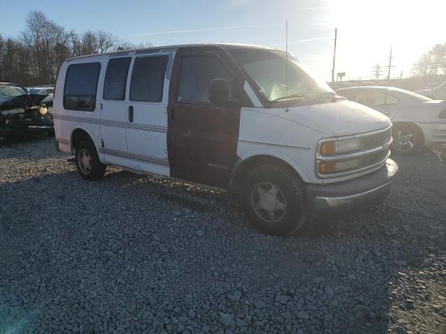 1GBFG15W5Y1269243 - 2000 CHEVROLET EXPRESS G1 WHITE photo 4