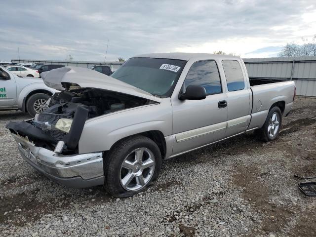 2004 CHEVROLET SILVERADO C1500, 