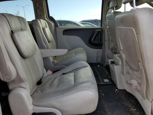 2C4RC1BG1CR259685 - 2012 CHRYSLER TOWN & COU TOURING SILVER photo 11