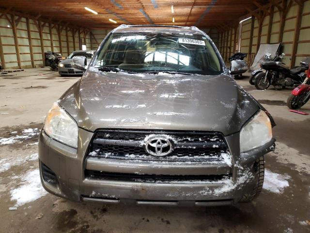 2T3BF33V89W019582 - 2009 TOYOTA RAV4 BROWN photo 5