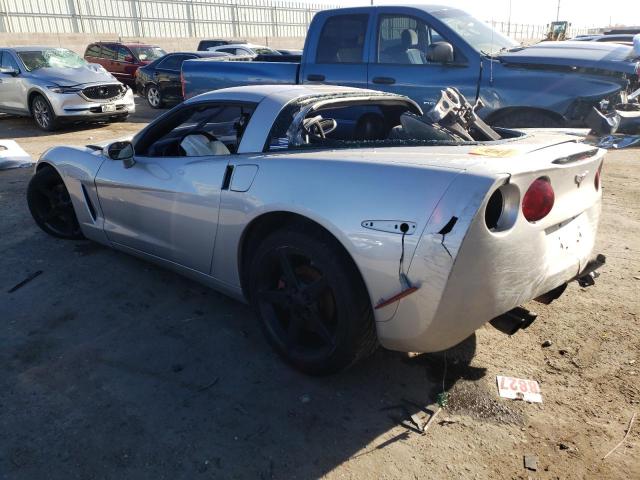 1G1YY26U675131215 - 2007 CHEVROLET CORVETTE SILVER photo 2