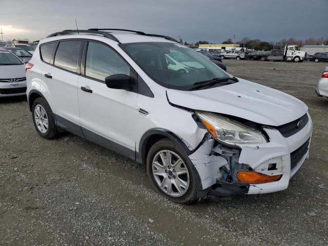 1FMCU0F70EUD88316 - 2014 FORD ESCAPE S WHITE photo 4