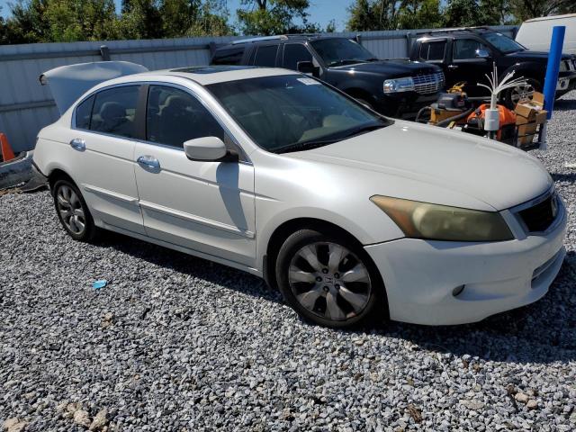 1HGCP36838A036909 - 2008 HONDA ACCORD EXL WHITE photo 4