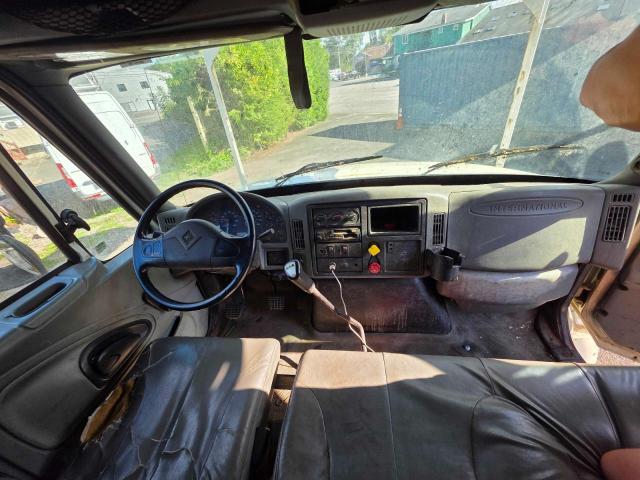 1HTMMAAN84H660979 - 2004 INTERNATIONAL 4000 4300 白色 照片 9