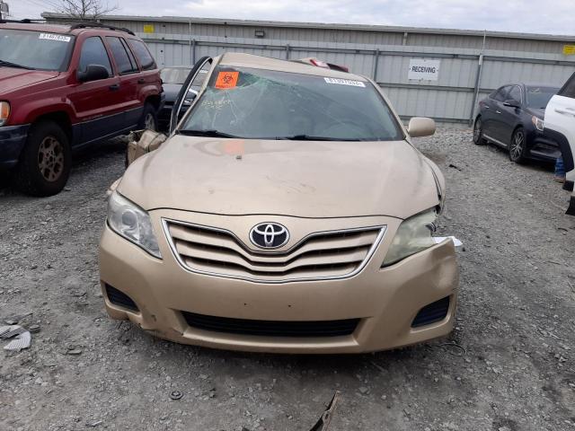 4T1BF3EK6BU168350 - 2011 TOYOTA CAMRY BASE GOLD photo 5