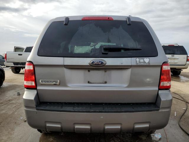 1FMCU03Z48KE46532 - 2008 FORD ESCAPE XLT GRAY photo 6