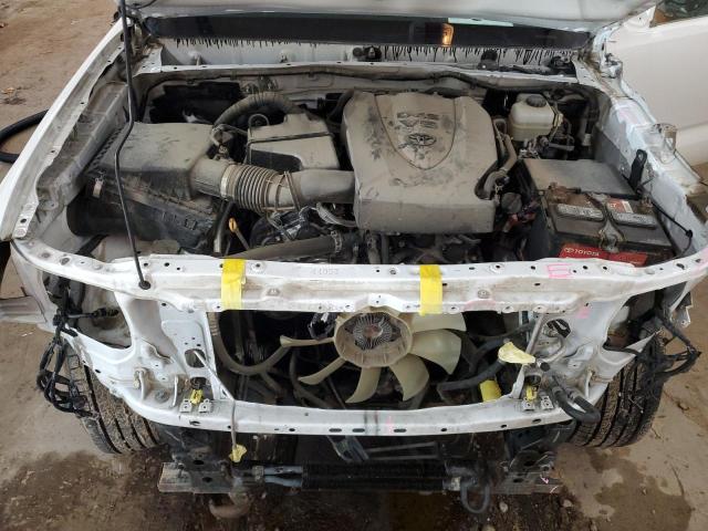 3TMCZ5AN5GM029124 - 2016 TOYOTA TACOMA DOUBLE CAB WHITE photo 11
