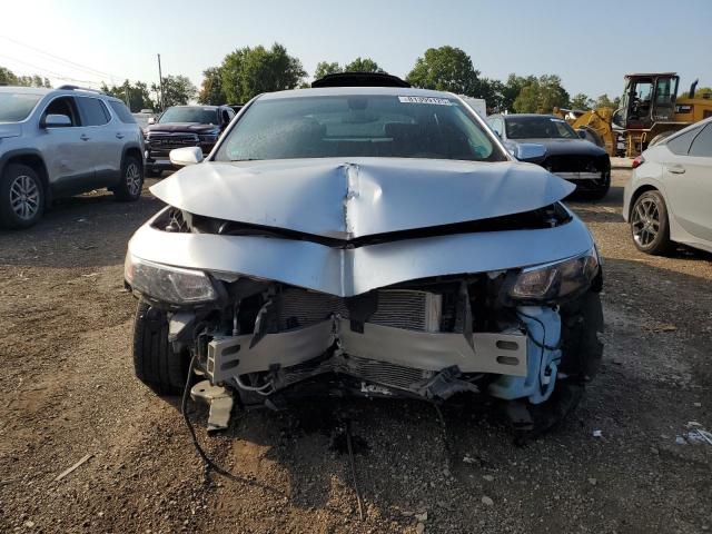 1G1ZD5ST5JF265245 - 2018 CHEVROLET MALIBU LT Серебристый фото 5