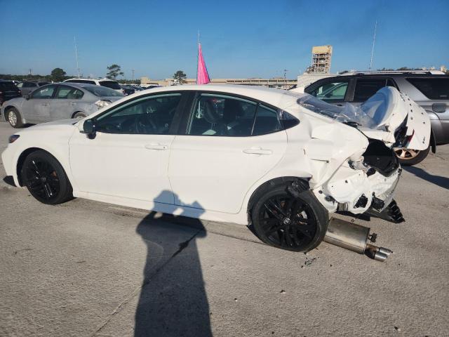 4T1DAACK5SU077097 - 2025 TOYOTA CAMRY XSE 白色 照片 2
