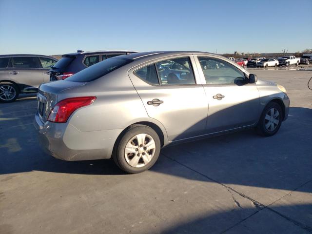 3N1CN7APXCL843300 - 2012 NISSAN VERSA S GRAY photo 3