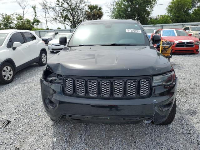 1C4RJEAG0LC365312 - 2020 JEEP GRAND CHER LAREDO أسود صورة 5