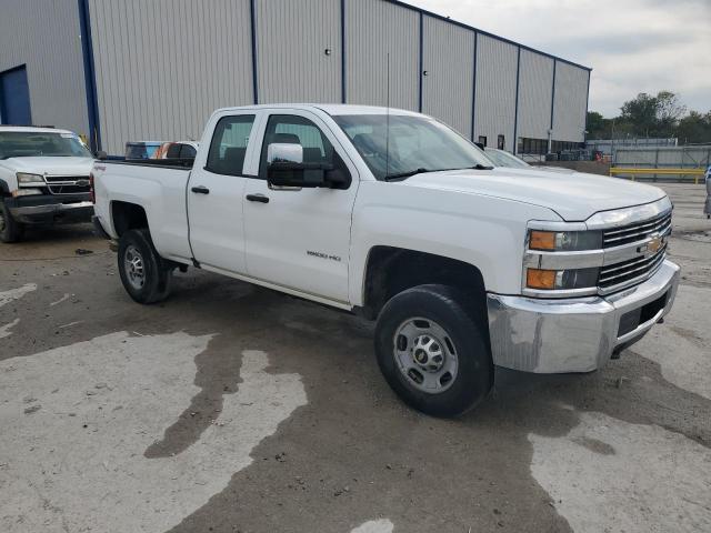 1GC2KUEG7GZ143601 - 2016 CHEVROLET SILVERADO K2500 HEAVY DUTY WHITE photo 4