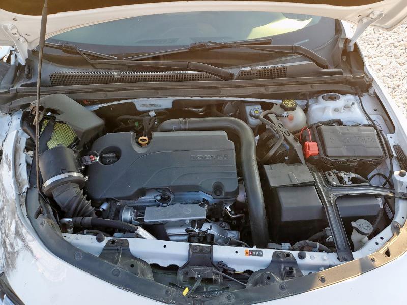 1G1ZD5ST0LF092768 - 2020 CHEVROLET MALIBU LT WHITE photo 11