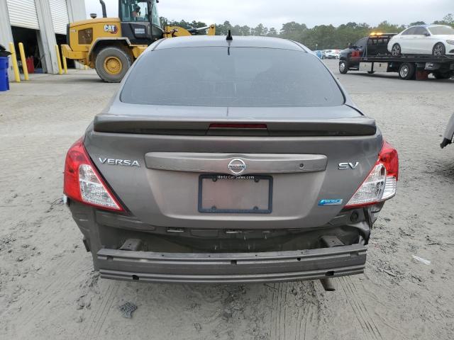 3N1CN7AP3GL821578 - 2016 NISSAN VERSA S Brun photo 6