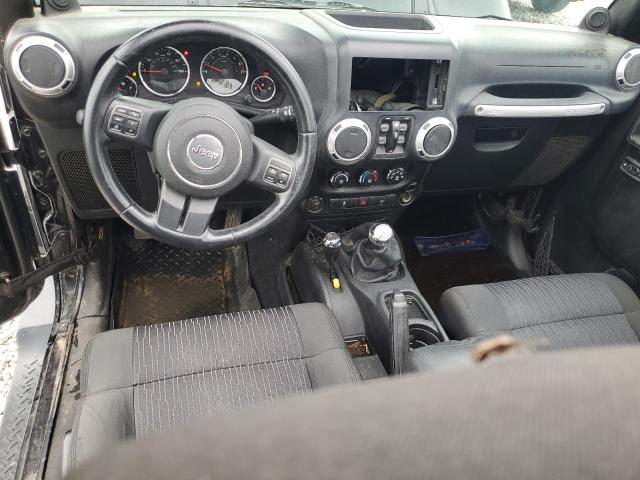 1C4BJWEGXCL277918 - 2012 JEEP WRANGLER U SAHARA 黑色 照片 8