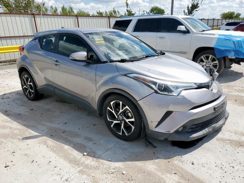 NMTKHMBX2JR003496 - 2018 TOYOTA C-HR XLE Plata foto 4