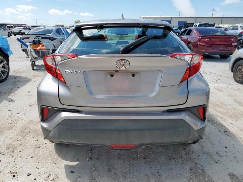 NMTKHMBX2JR003496 - 2018 TOYOTA C-HR XLE Plata foto 6