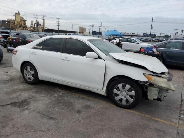 4T1BF3EKXBU674540 - 2011 TOYOTA CAMRY BASE WHITE photo 4