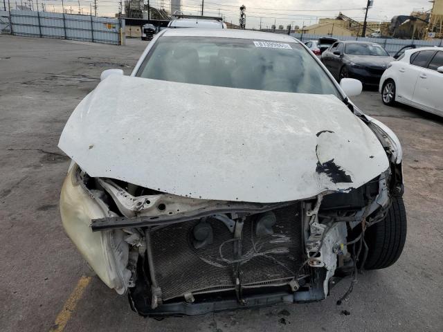 4T1BF3EKXBU674540 - 2011 TOYOTA CAMRY BASE WHITE photo 5