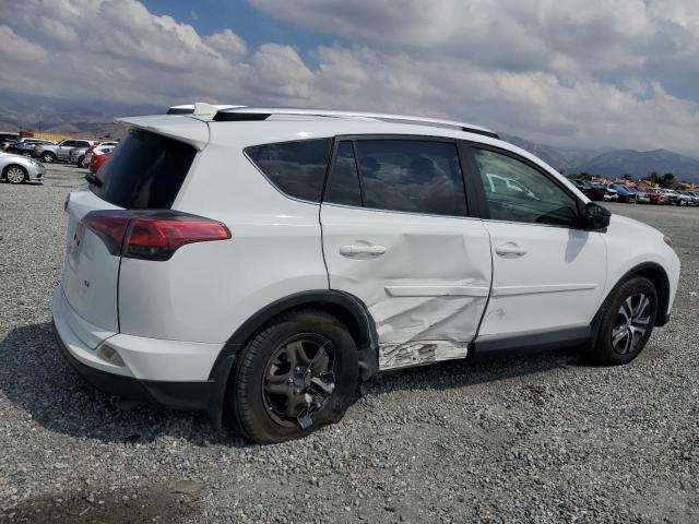 JTMZFREV4GJ098663 - 2016 TOYOTA RAV4 LE Սպիտակ լուսանկար 3