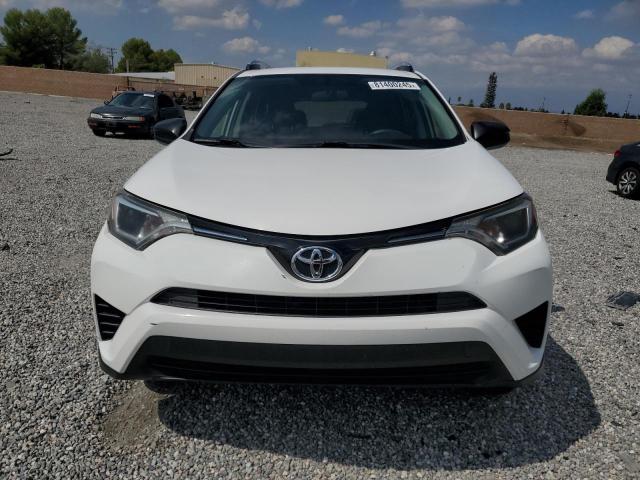 JTMZFREV4GJ098663 - 2016 TOYOTA RAV4 LE Սպիտակ լուսանկար 5