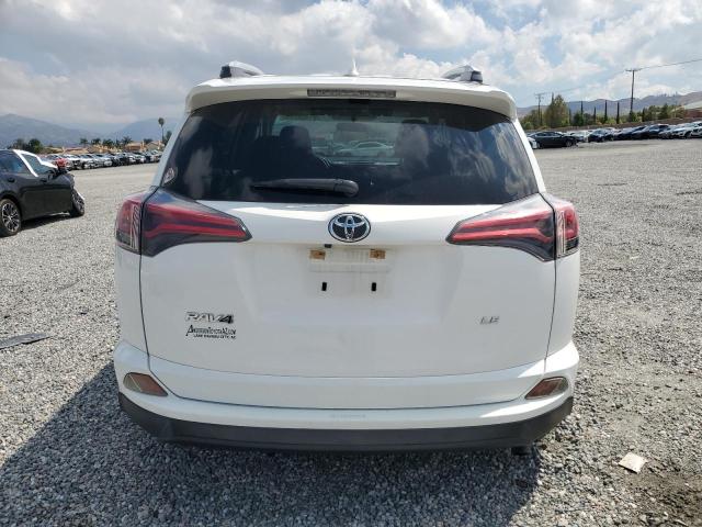 JTMZFREV4GJ098663 - 2016 TOYOTA RAV4 LE Սպիտակ լուսանկար 6