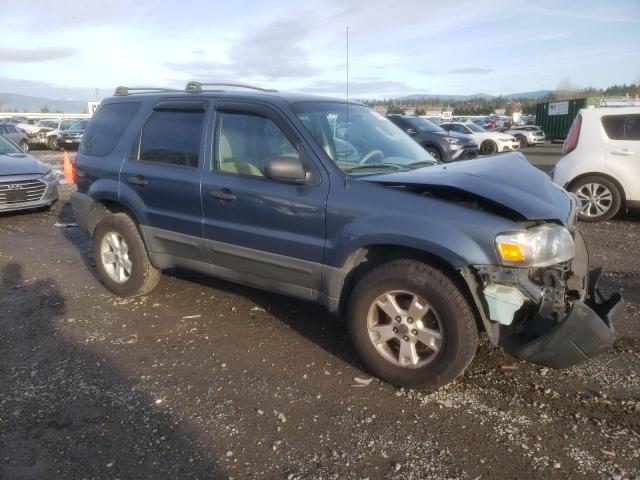 1FMYU93Z45KC51357 - 2005 FORD ESCAPE XLT BLUE photo 4